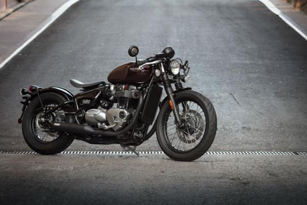 Triumph Bonneville Bobber review